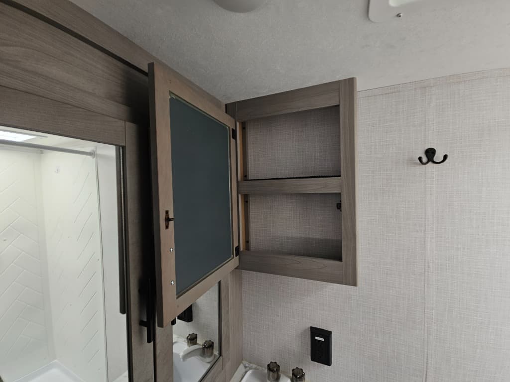 2023 Dutchmen 2023 Dutchmen Coleman Light - thumbnail 31