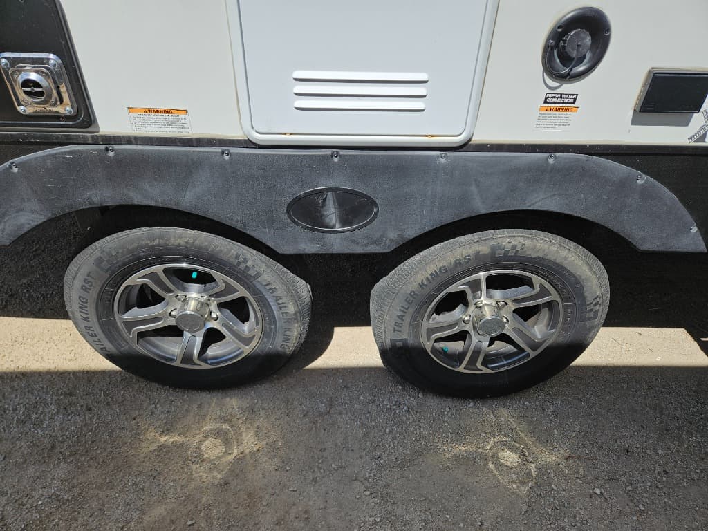 2023 Dutchmen 2023 Dutchmen Coleman Light - thumbnail 42