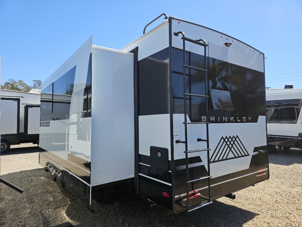2026 Brinkley RV 2026 Brinkley RV Model I - thumbnail 5