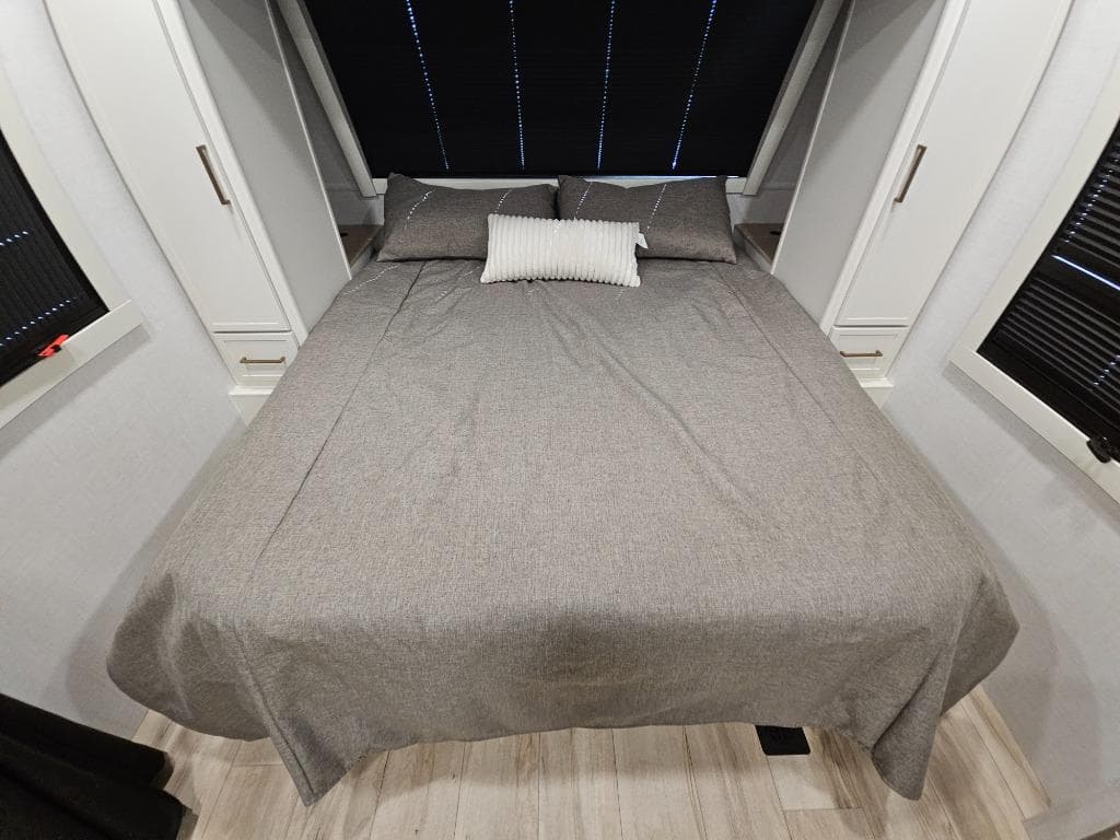 2026 Brinkley RV 2026 Brinkley RV Model I - thumbnail 13