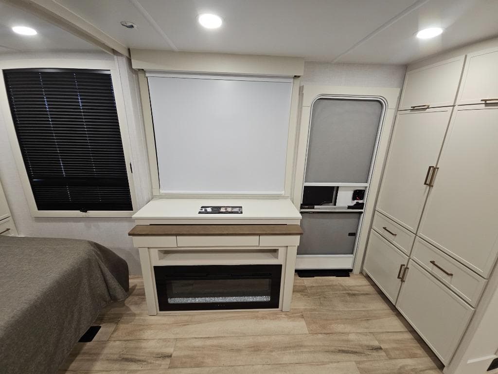 2026 Brinkley RV 2026 Brinkley RV Model I - thumbnail 15
