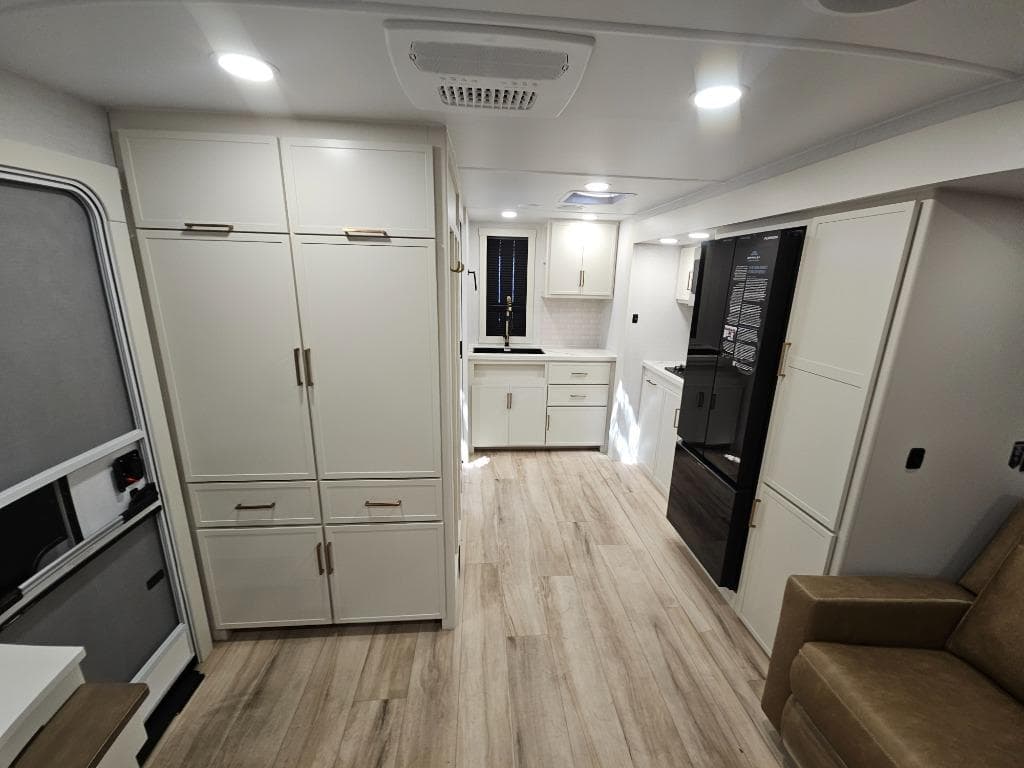 2026 Brinkley RV 2026 Brinkley RV Model I - thumbnail 19