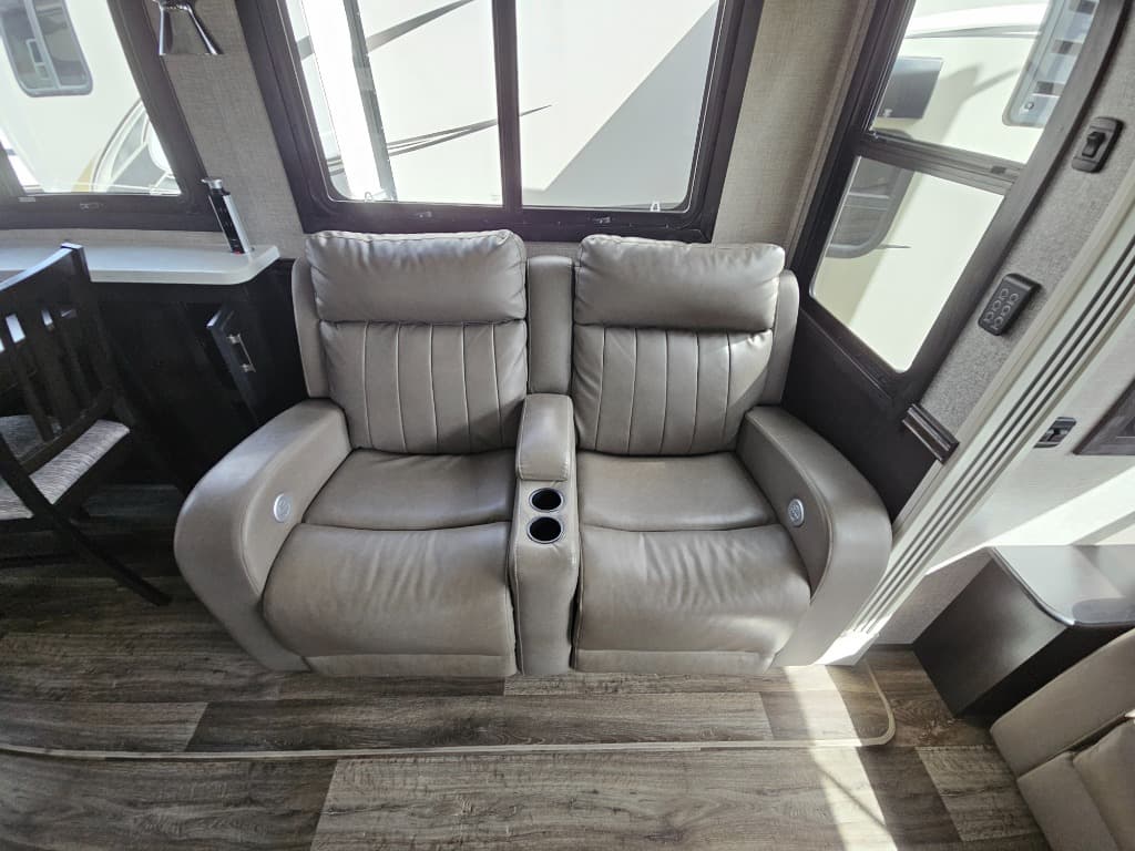 2022 Jayco 2022 Jayco Pinnacle - thumbnail 12