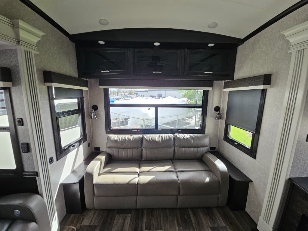 2022 Jayco 2022 Jayco Pinnacle - thumbnail 13