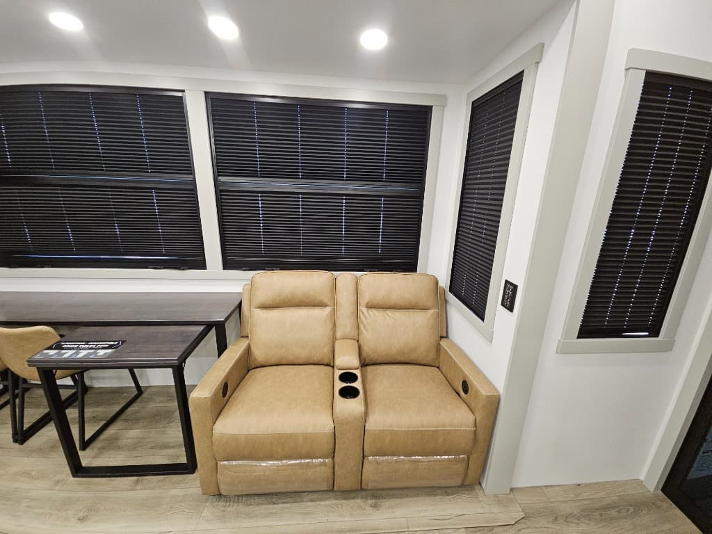 2026 Brinkley RV 2026 Brinkley RV Model G - thumbnail 13