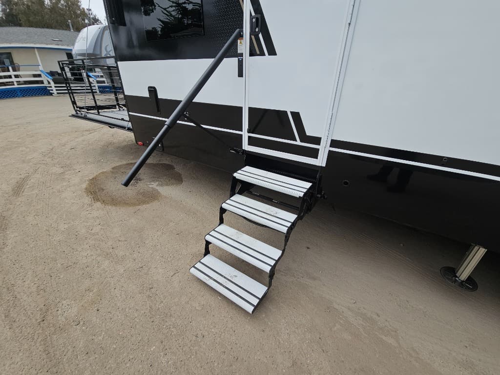 2026 Brinkley RV 2026 Brinkley RV Model G - thumbnail 86