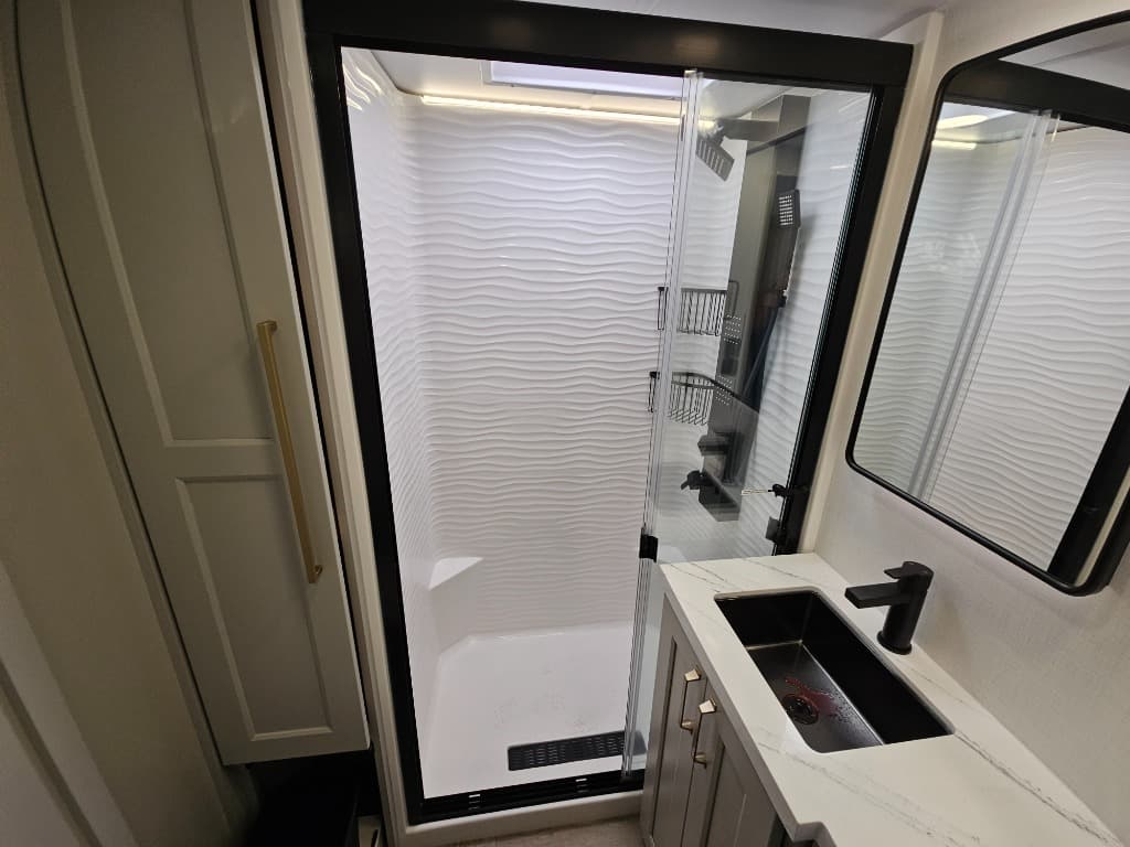 2026 Brinkley RV 2026 Brinkley RV Model G - thumbnail 40