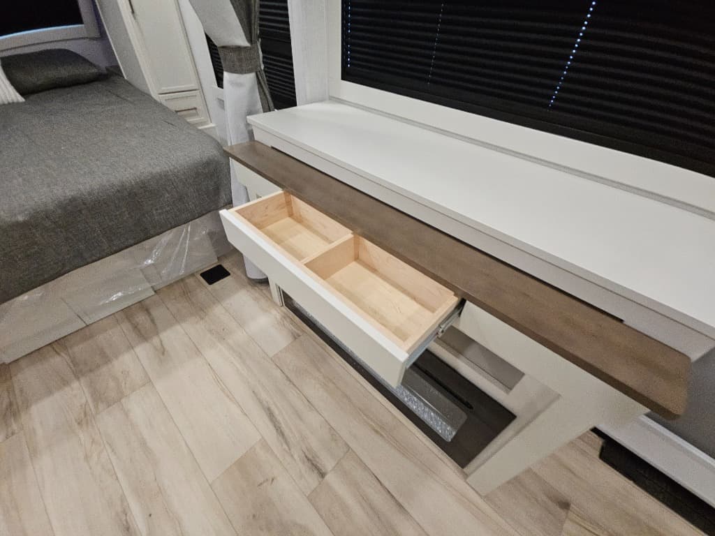 2026 Brinkley RV 2026 Brinkley RV Model I - thumbnail 17