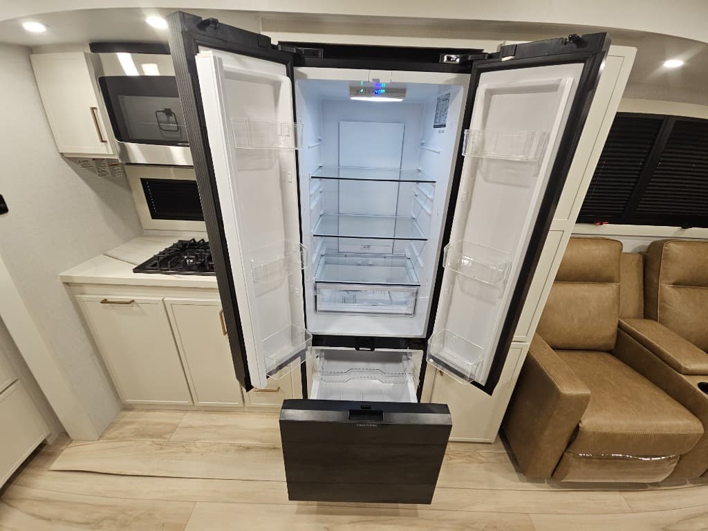 2026 Brinkley RV 2026 Brinkley RV Model I - thumbnail 22