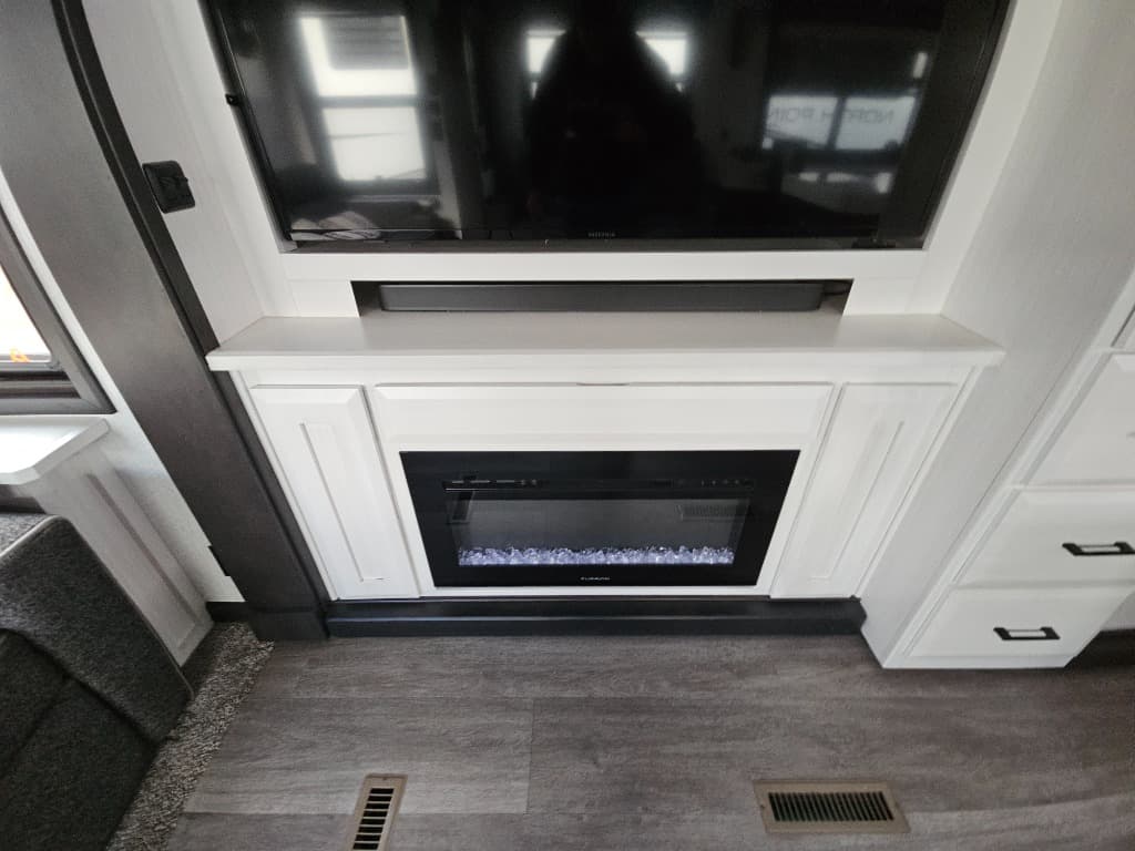 2023 DRV 2023 DRV Mobile Suites MS - thumbnail 23