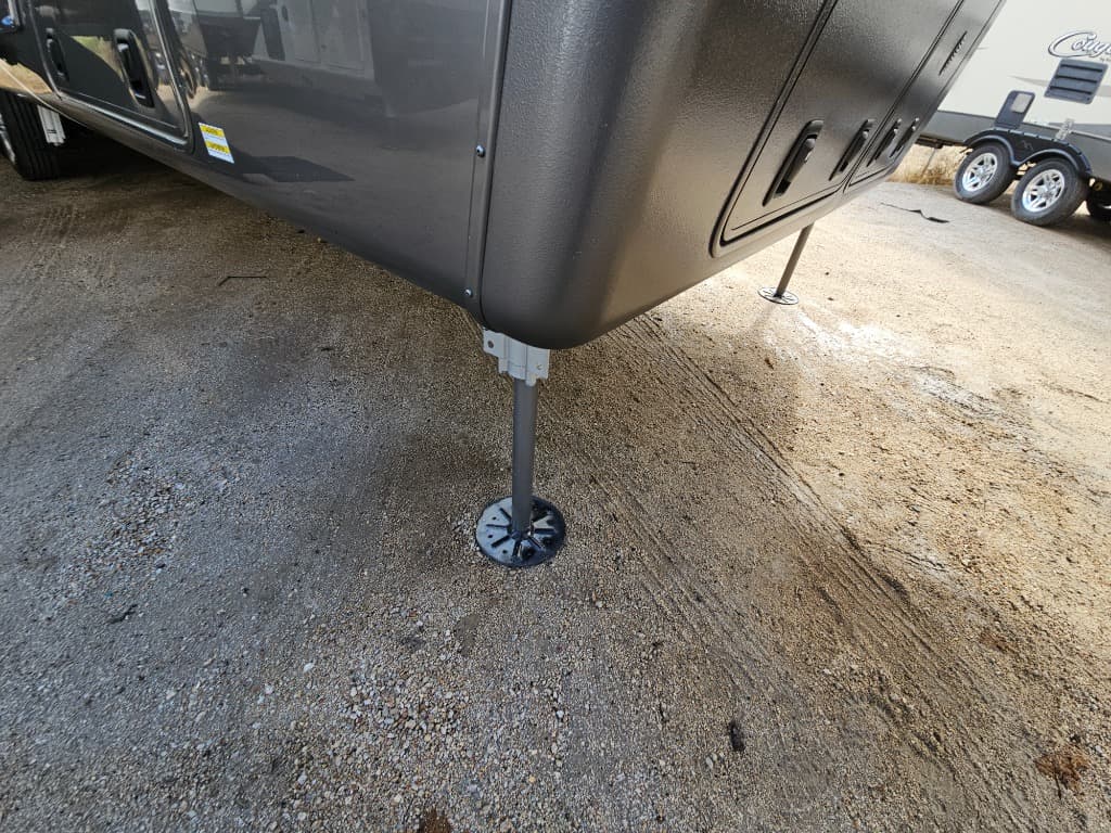 2023 DRV 2023 DRV Mobile Suites MS - thumbnail 47