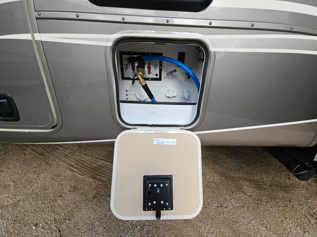 2023 DRV 2023 DRV Mobile Suites MS - thumbnail 59