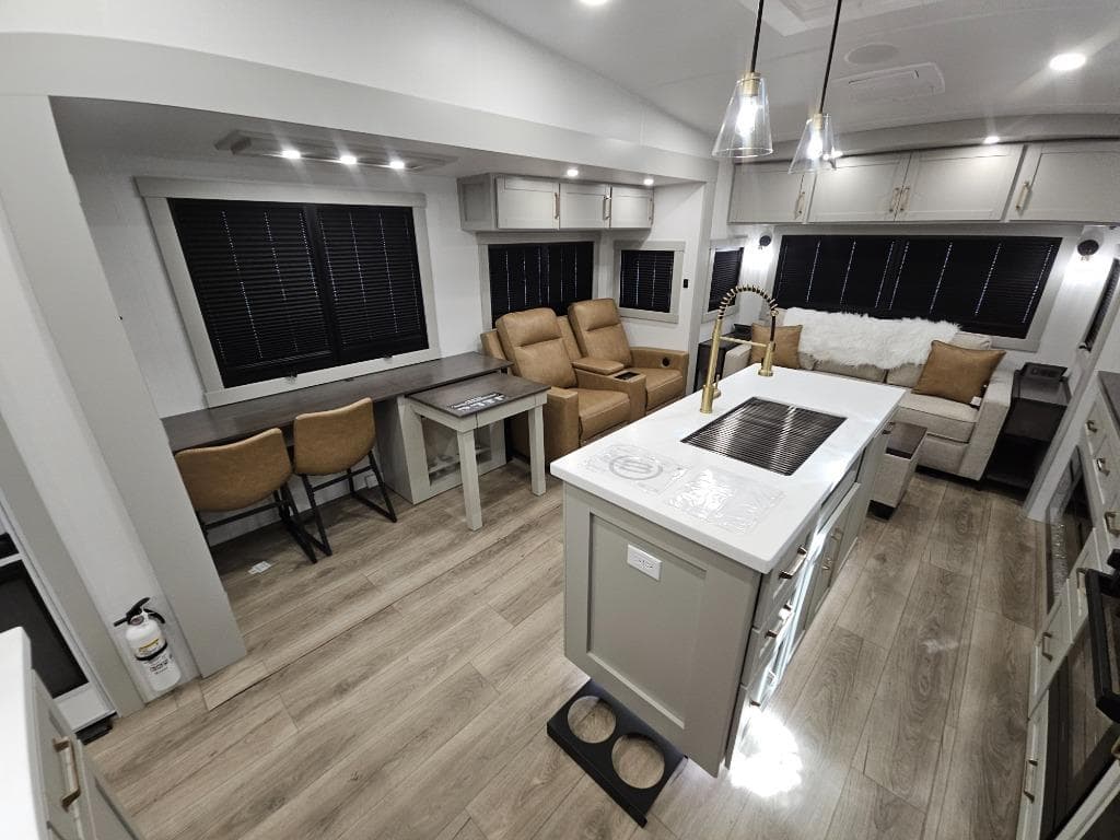 2026 Brinkley RV 2026 Brinkley RV Model Z - thumbnail 9