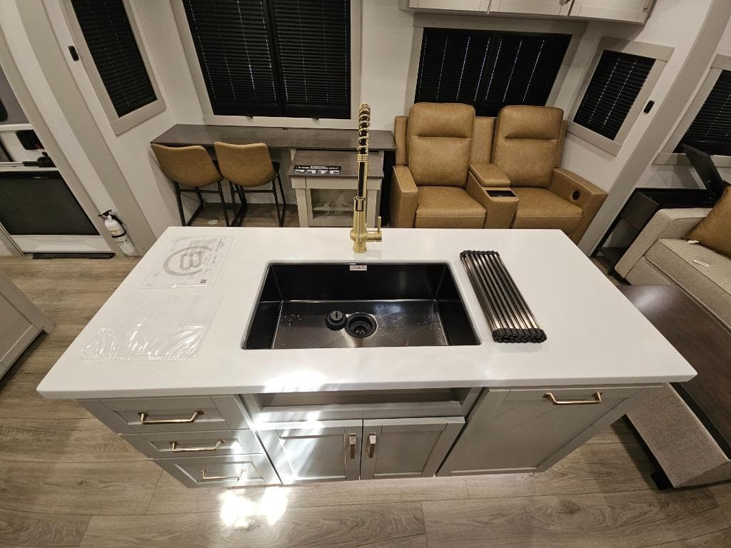 2026 Brinkley RV 2026 Brinkley RV Model Z - thumbnail 32