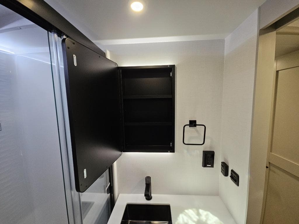 2026 Brinkley RV 2026 Brinkley RV Model Z - thumbnail 47