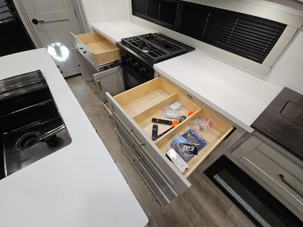 2026 Brinkley RV 2026 Brinkley RV Model Z - thumbnail 26