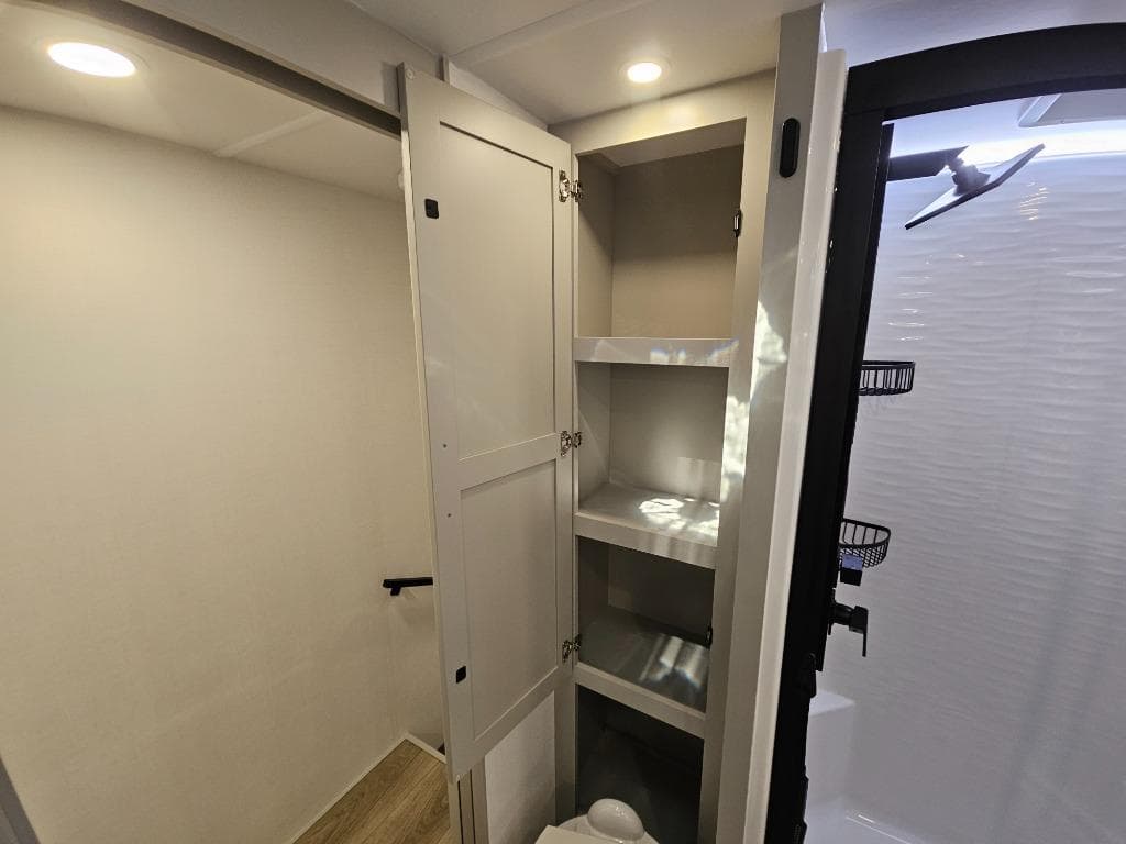 2026 Brinkley RV 2026 Brinkley RV Model Z - thumbnail 38