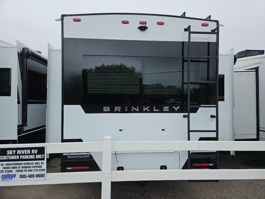 2026 Brinkley RV 2026 Brinkley RV Model Z - thumbnail 4