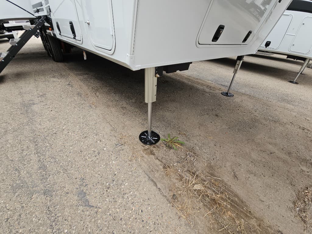 2026 Brinkley RV 2026 Brinkley RV Model Z - thumbnail 10