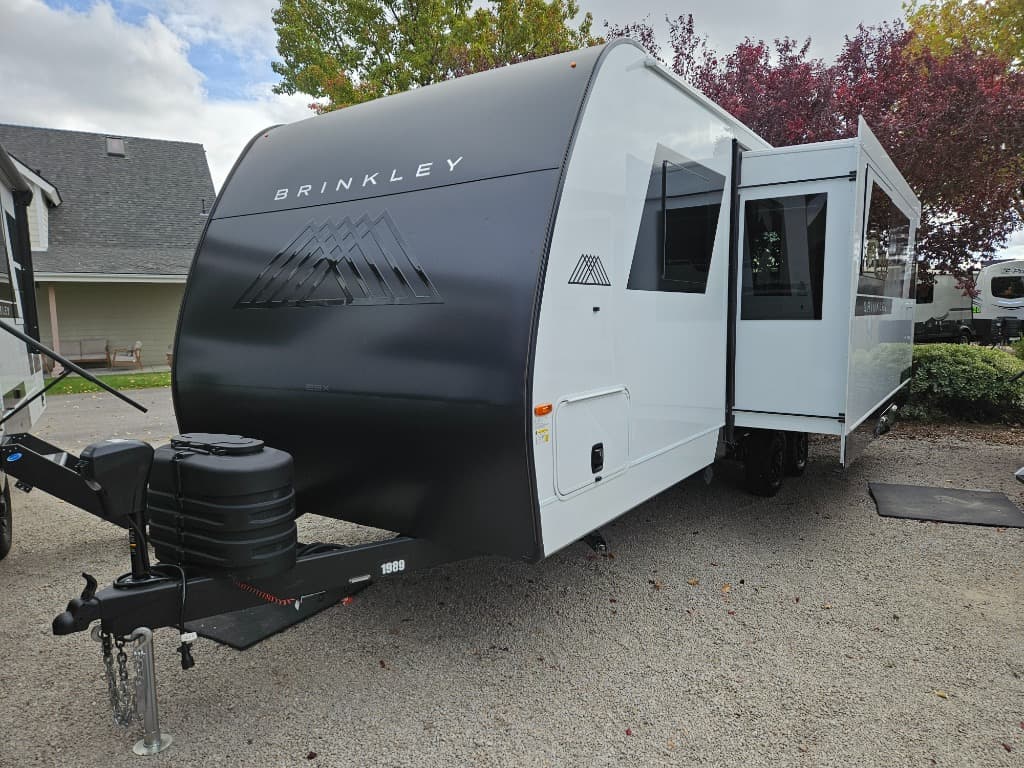 2026 Brinkley RV Model Ix 23X