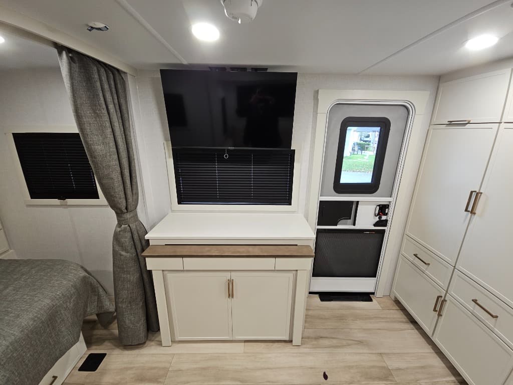 2026 Brinkley RV 2026 Brinkley RV Model Ix - thumbnail 9