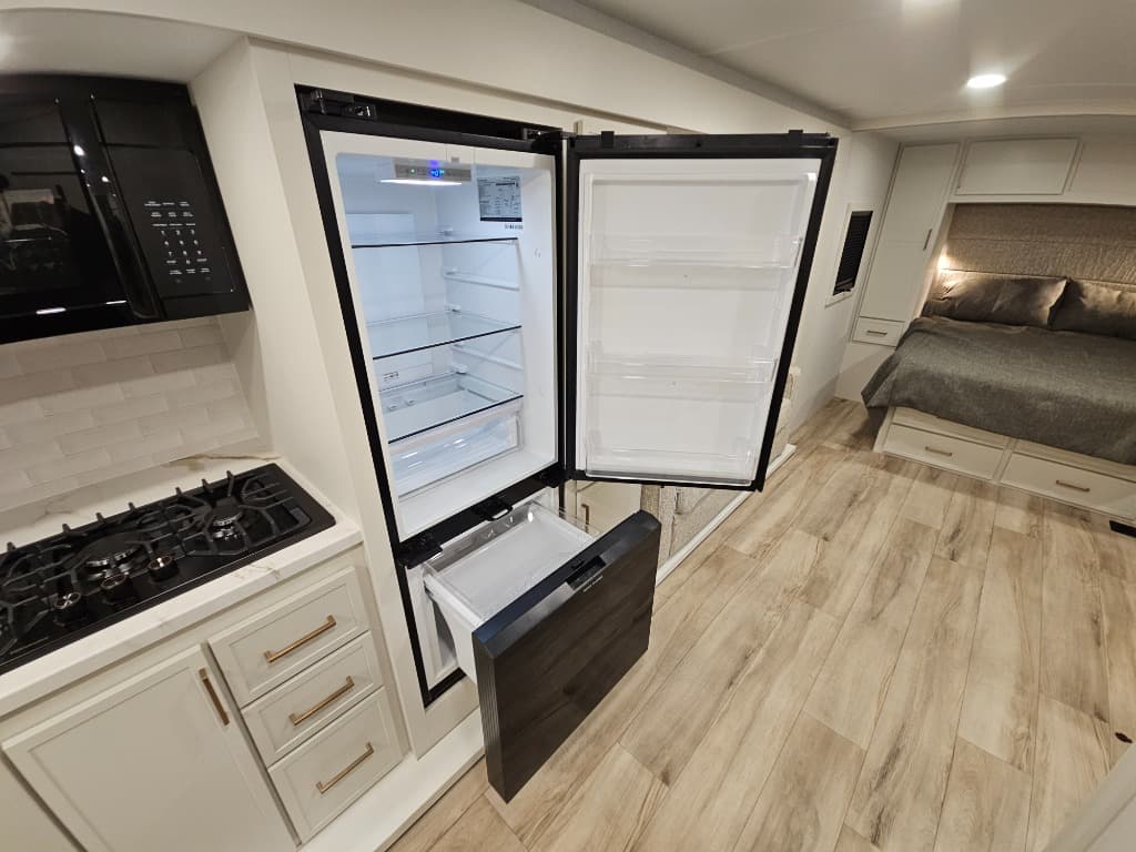 2026 Brinkley RV 2026 Brinkley RV Model Ix - thumbnail 17