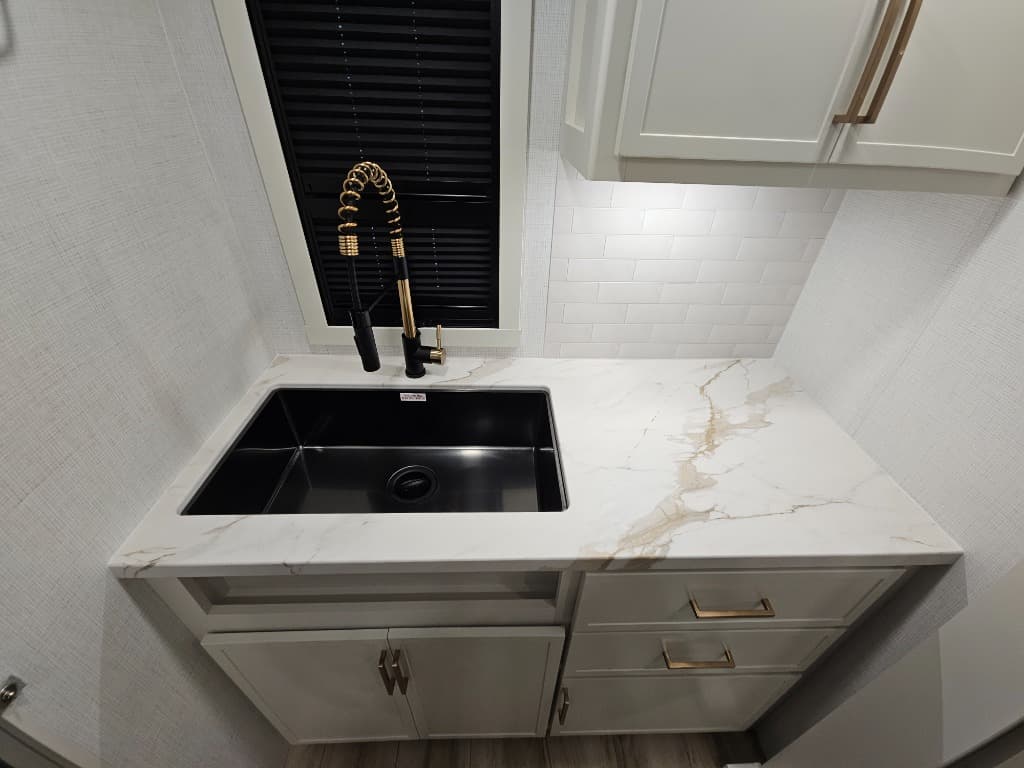 2026 Brinkley RV 2026 Brinkley RV Model Ix - thumbnail 25