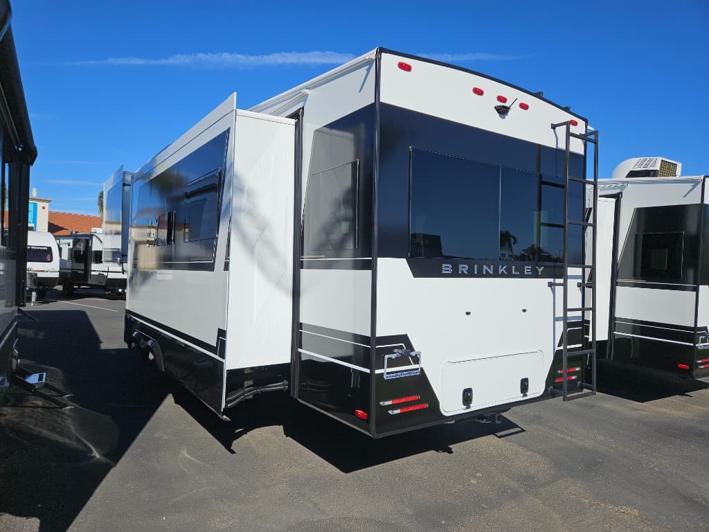2026 Brinkley RV 2026 Brinkley RV Model Z - thumbnail 5