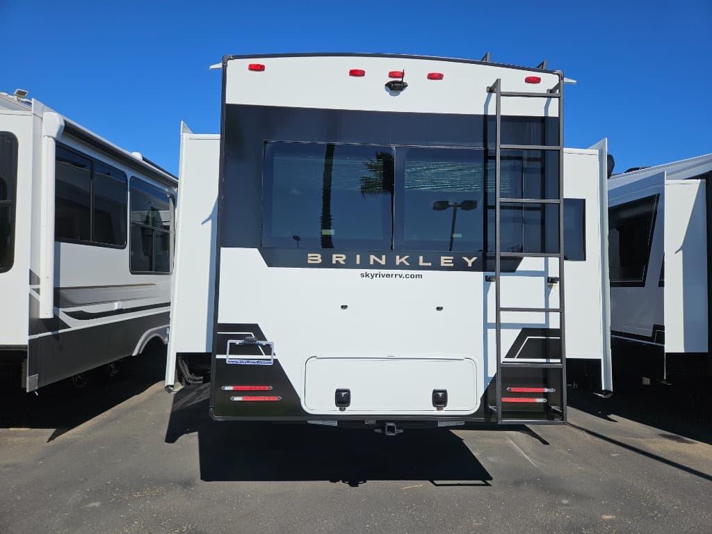 2026 Brinkley RV 2026 Brinkley RV Model Z - thumbnail 4