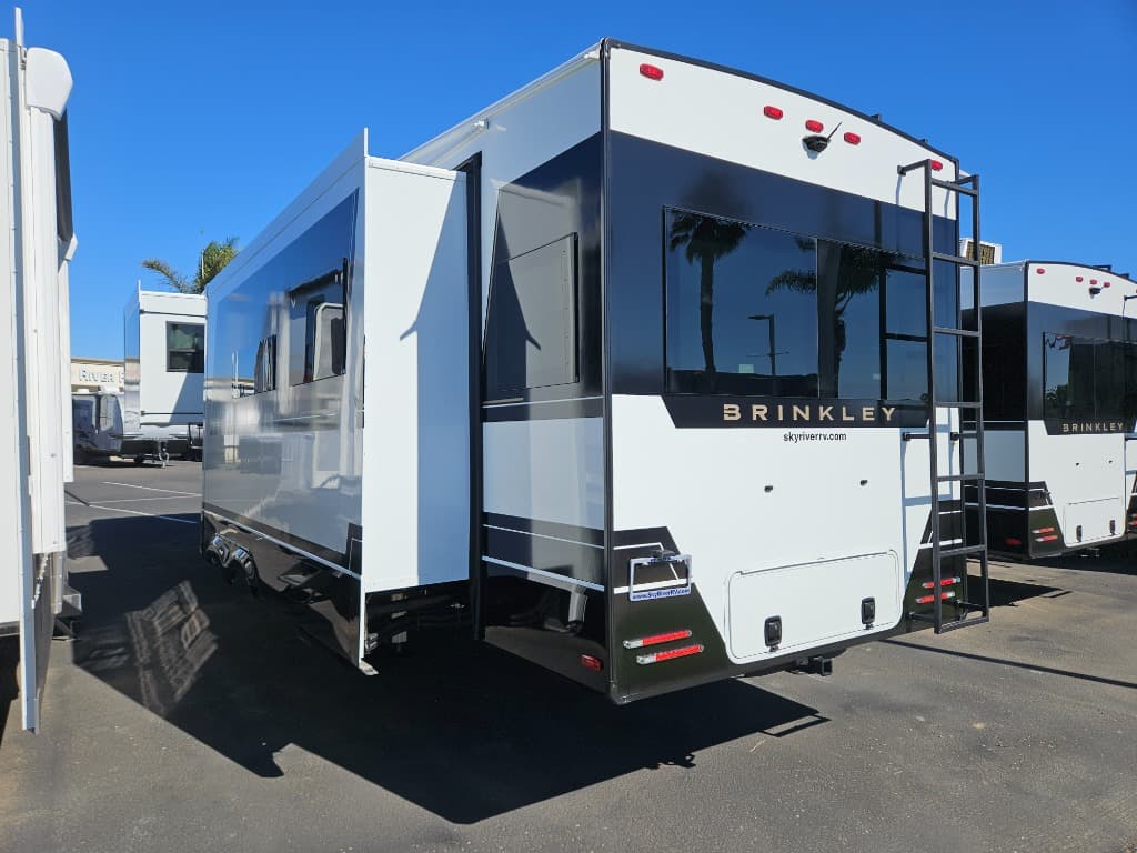2026 Brinkley RV 2026 Brinkley RV Model Z - thumbnail 5