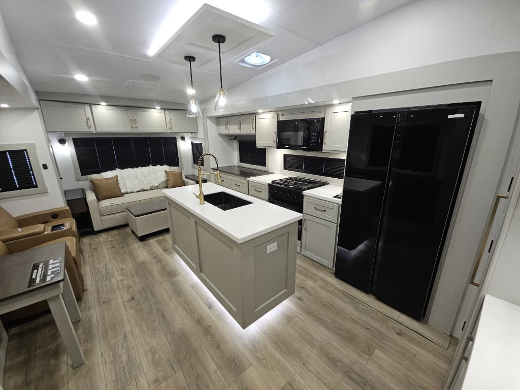 2026 Brinkley RV 2026 Brinkley RV Model Z - thumbnail 8