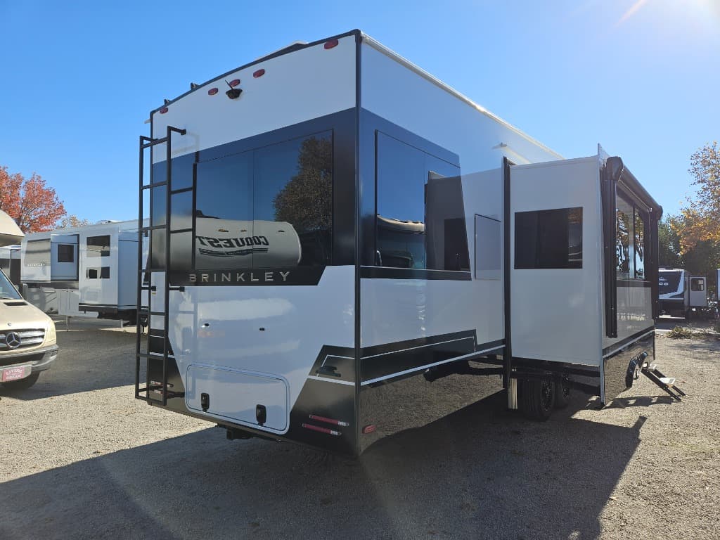 2026 Brinkley RV 2026 Brinkley RV Model Z - thumbnail 3