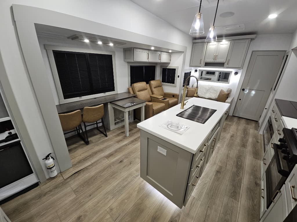 2026 Brinkley RV 2026 Brinkley RV Model Z - thumbnail 9