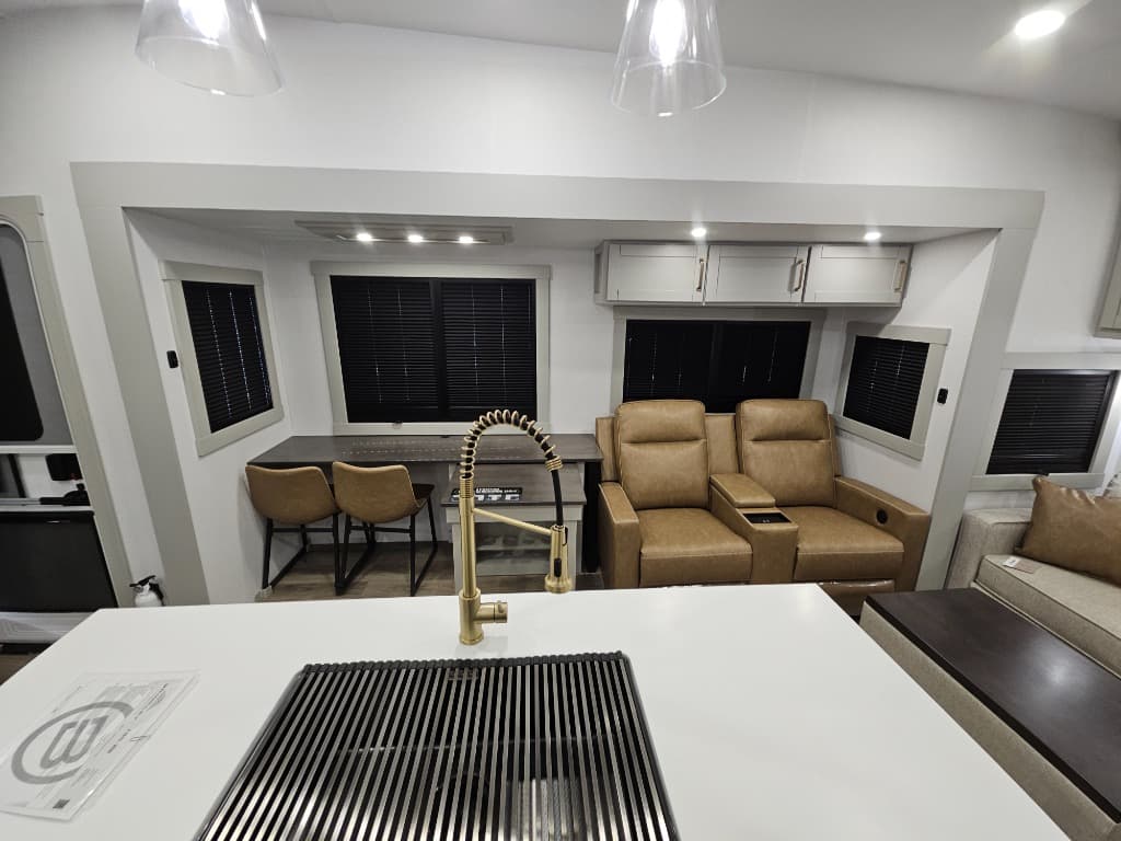 2026 Brinkley RV 2026 Brinkley RV Model Z - thumbnail 10