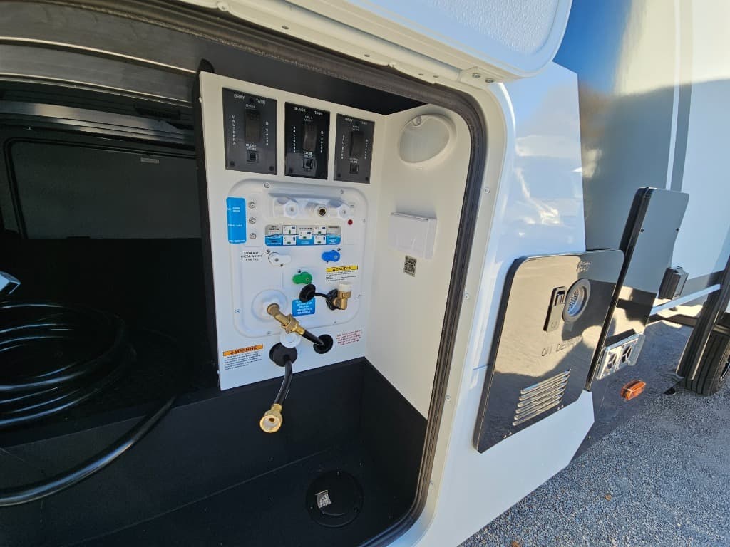 2026 Brinkley RV 2026 Brinkley RV Model Z - thumbnail 82