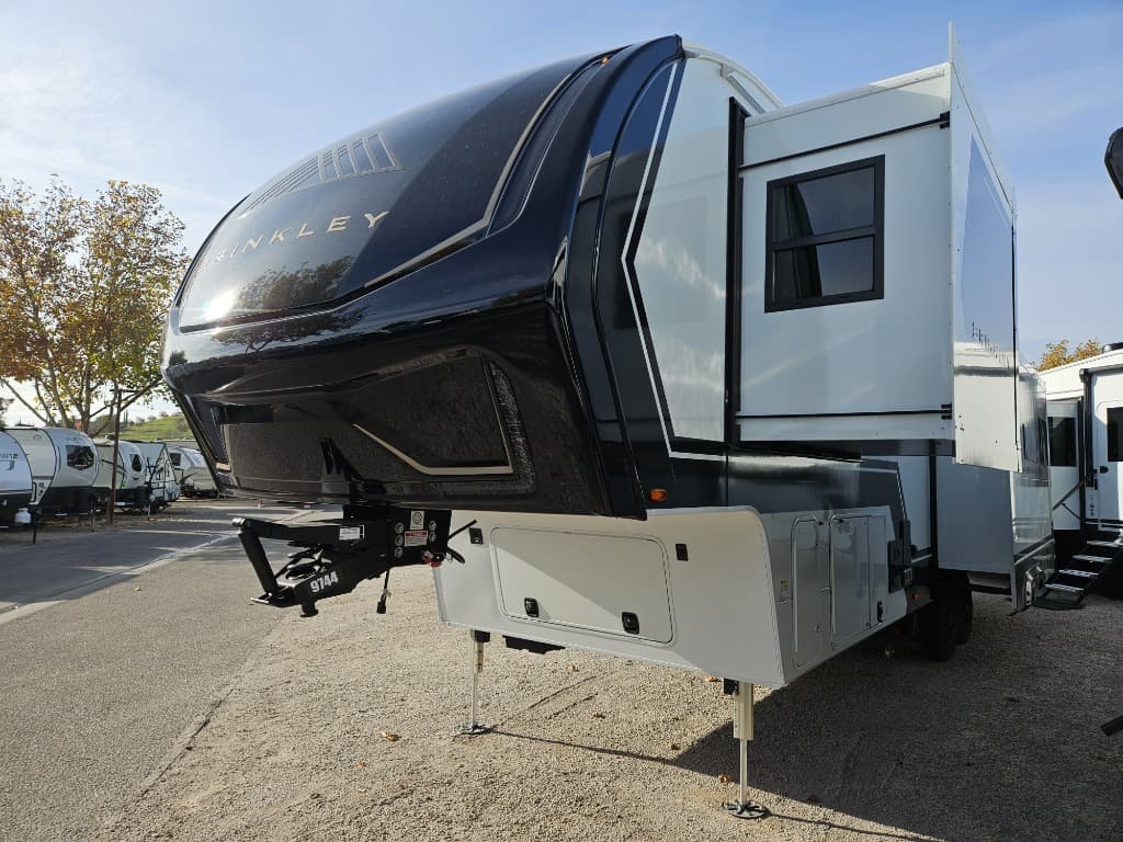 2026 Brinkley RV 2026 Brinkley RV Model Z - thumbnail 6