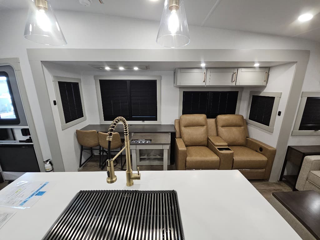 2026 Brinkley RV 2026 Brinkley RV Model Z - thumbnail 10