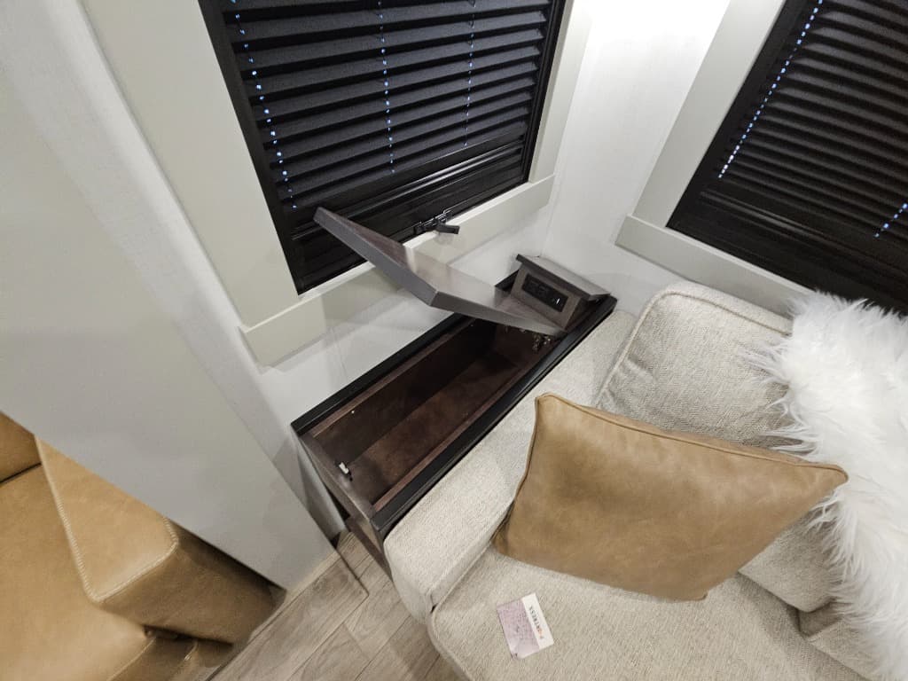 2026 Brinkley RV 2026 Brinkley RV Model Z - thumbnail 19