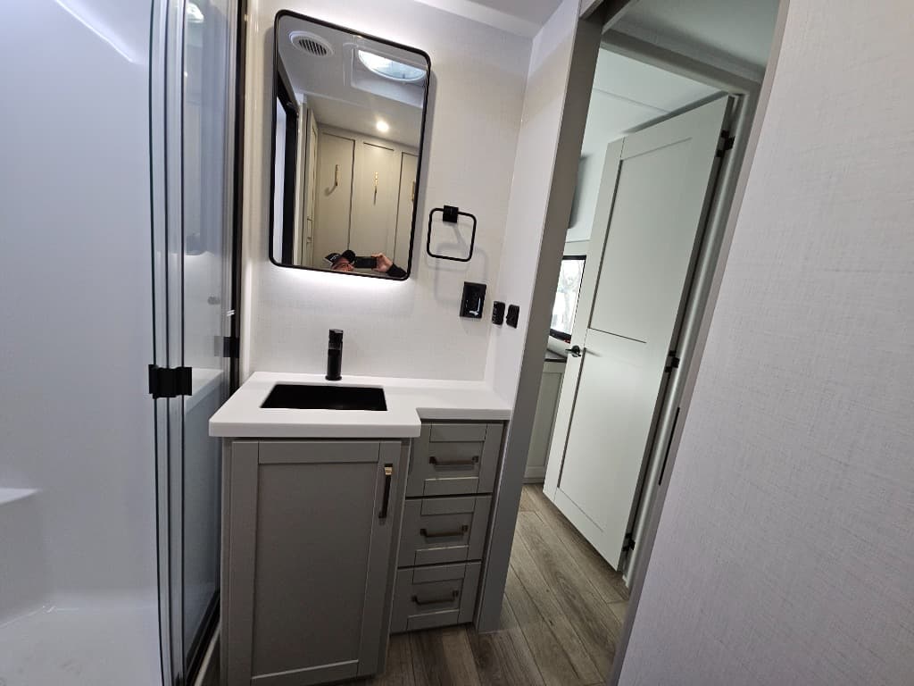 2026 Brinkley RV 2026 Brinkley RV Model Z - thumbnail 41