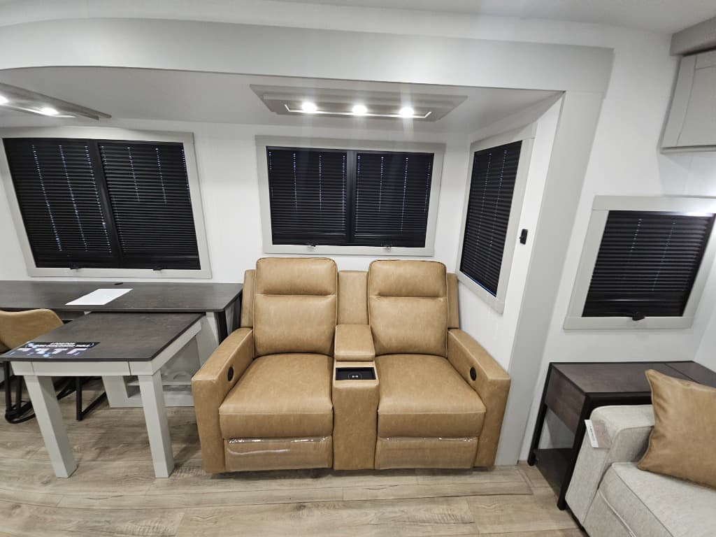 2026 Brinkley RV 2026 Brinkley RV Model Z - thumbnail 12