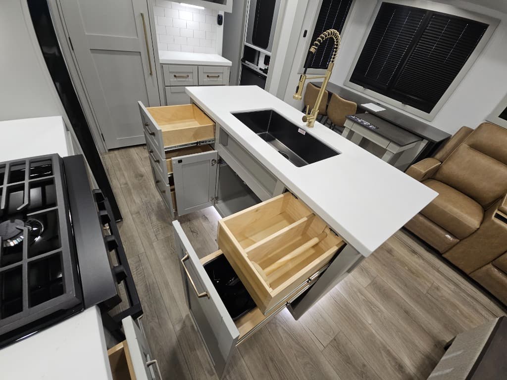 2026 Brinkley RV 2026 Brinkley RV Model Z - thumbnail 31