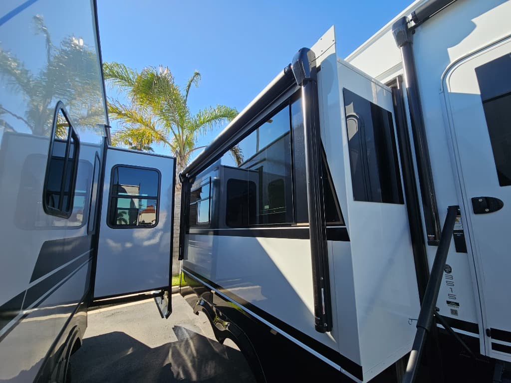 2026 Brinkley RV 2026 Brinkley RV Model Z - thumbnail 16