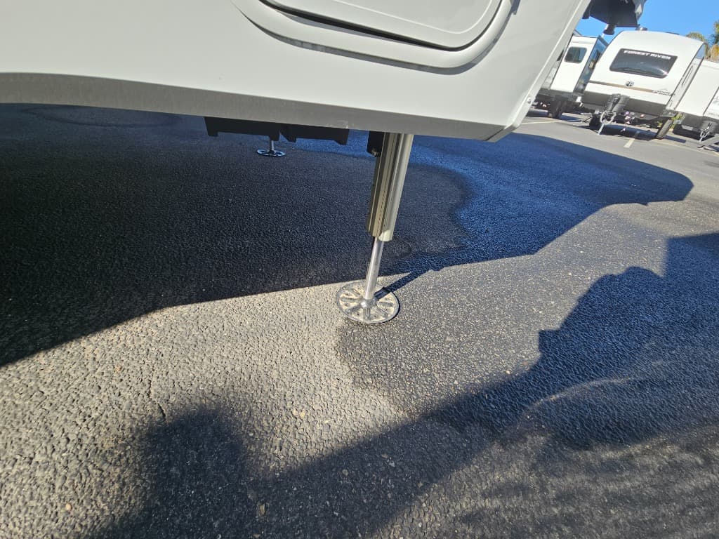 2026 Brinkley RV 2026 Brinkley RV Model Z - thumbnail 18