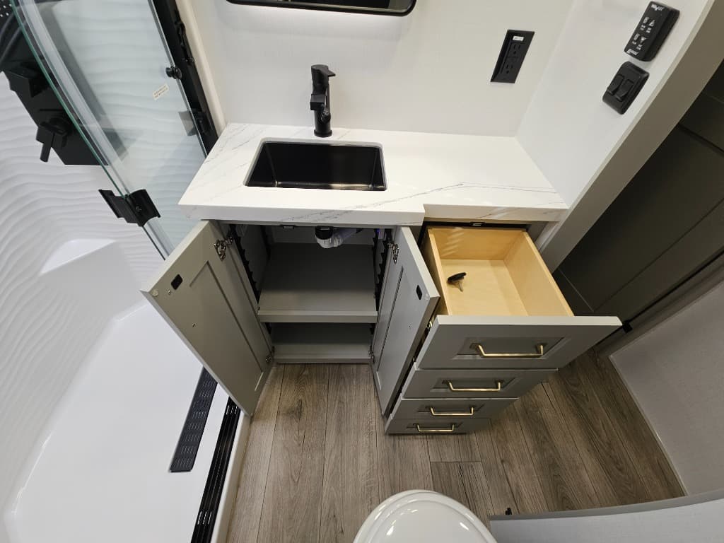 2026 Brinkley RV 2026 Brinkley RV Model G - thumbnail 40