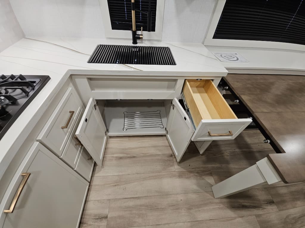 2026 Brinkley RV 2026 Brinkley RV Model I - thumbnail 15