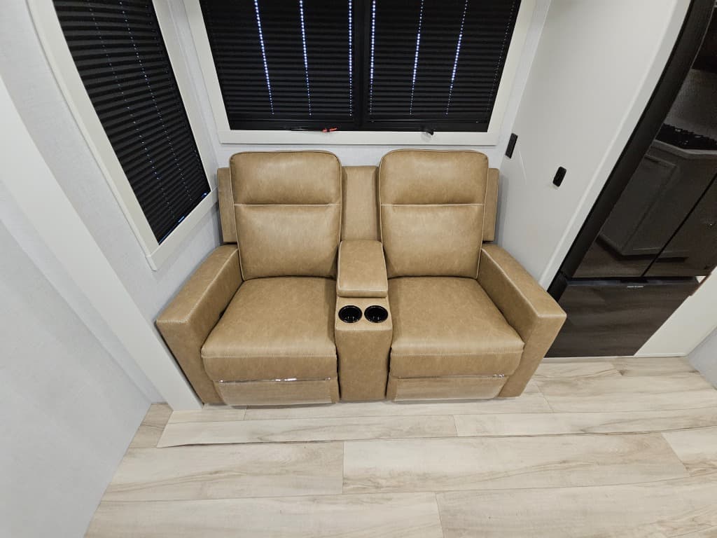 2026 Brinkley RV 2026 Brinkley RV Model I - thumbnail 22