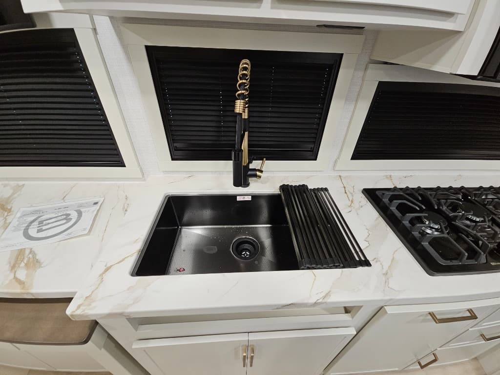 2026 Brinkley RV 2026 Brinkley RV Model Ix - thumbnail 19