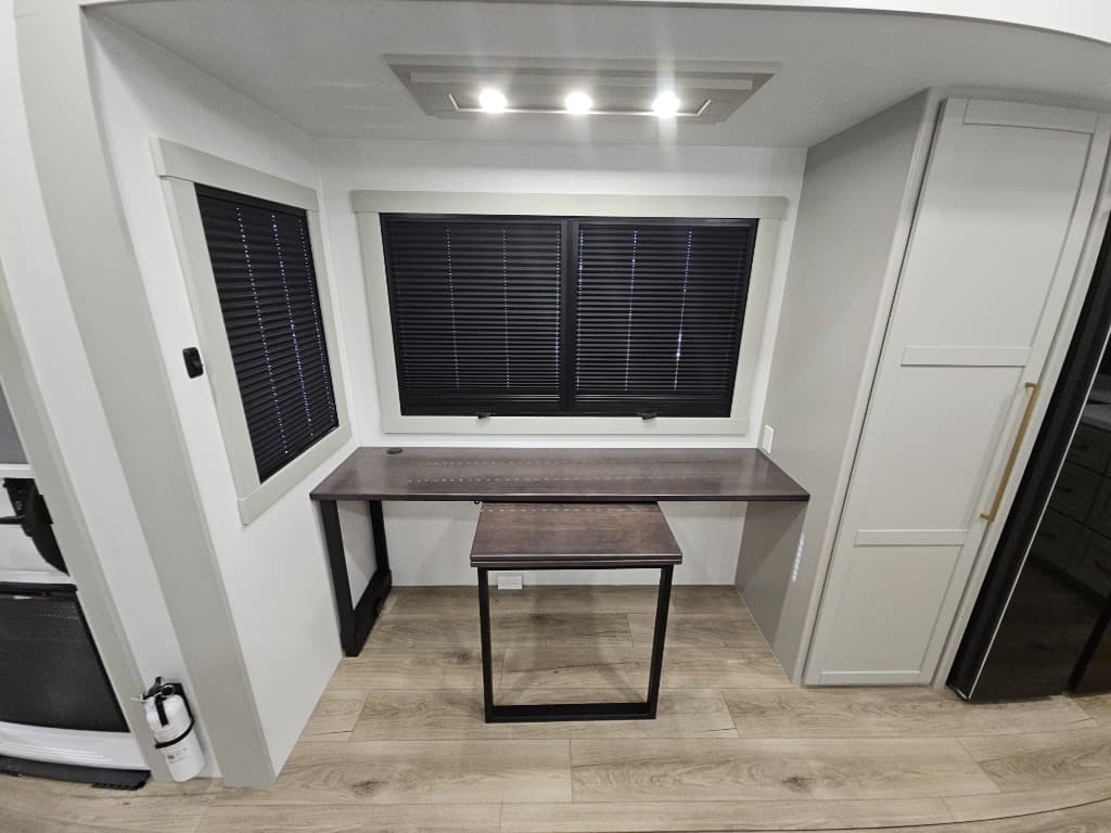 2026 Brinkley RV 2026 Brinkley RV Model Z - thumbnail 6