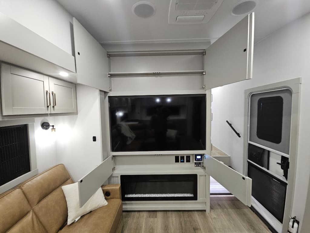 2026 Brinkley RV 2026 Brinkley RV Model Z - thumbnail 25