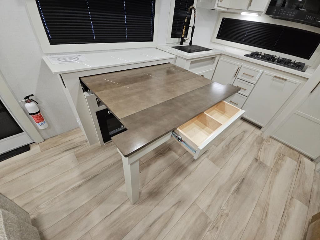 2026 Brinkley RV 2026 Brinkley RV Model I - thumbnail 13